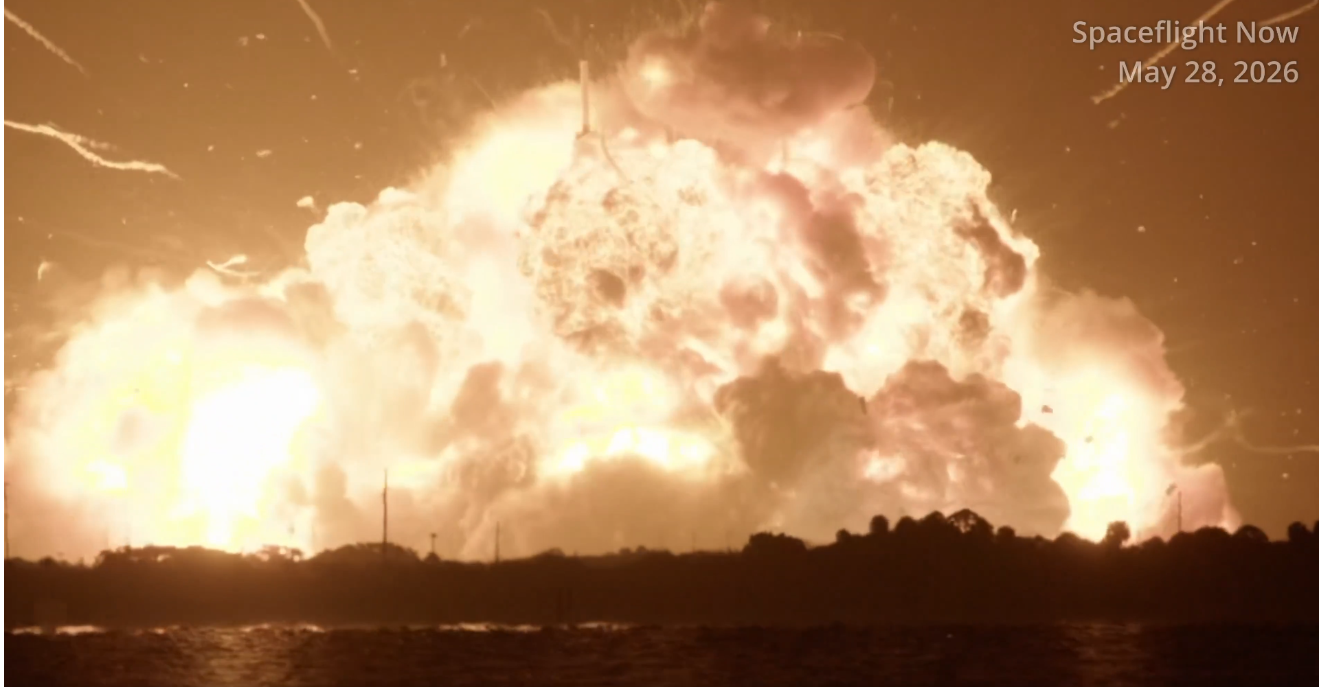 New Glenn rocket explosion during static fire test at Launch Complex 36 in Cape Canaveral